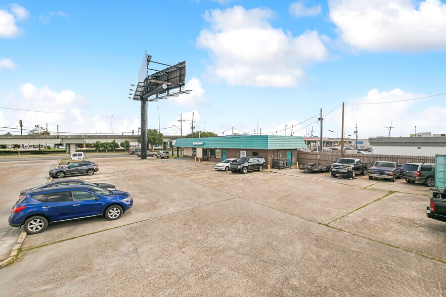 6241 Westbank Expy, Marrero, LA à vendre - Photo du bâtiment - Image 3 de 16
