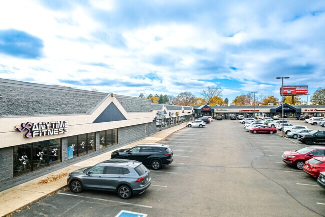 More details for 1686 Suburban Ave, Saint Paul, MN - Office/Retail, Retail for Lease