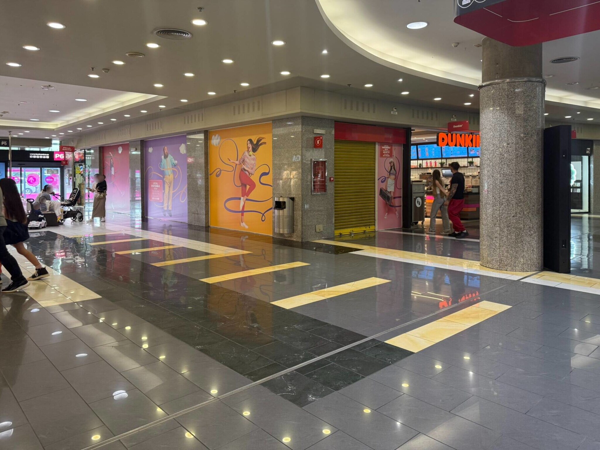 Commerce de détail dans Barberà del Vallès, Barcelona à louer Photo intérieure- Image 1 de 5