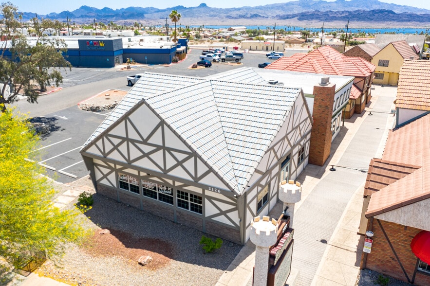 2126 McCulloch Blvd N, Lake Havasu City, AZ à louer - Photo du bâtiment - Image 3 de 13