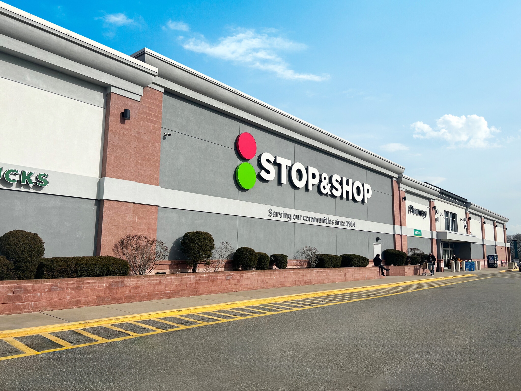 220 Route 12, Groton, CT for lease Primary Photo- Image 1 of 11