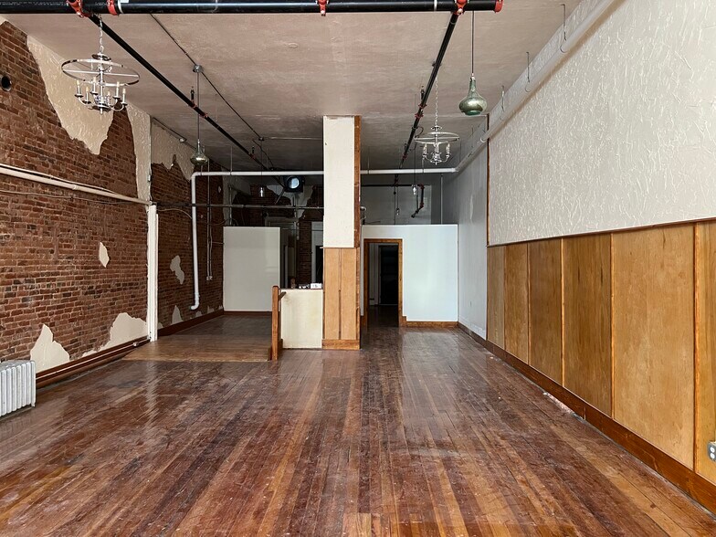 621-623 Main St, Canon City, CO for lease - Interior Photo - Image 2 of 4