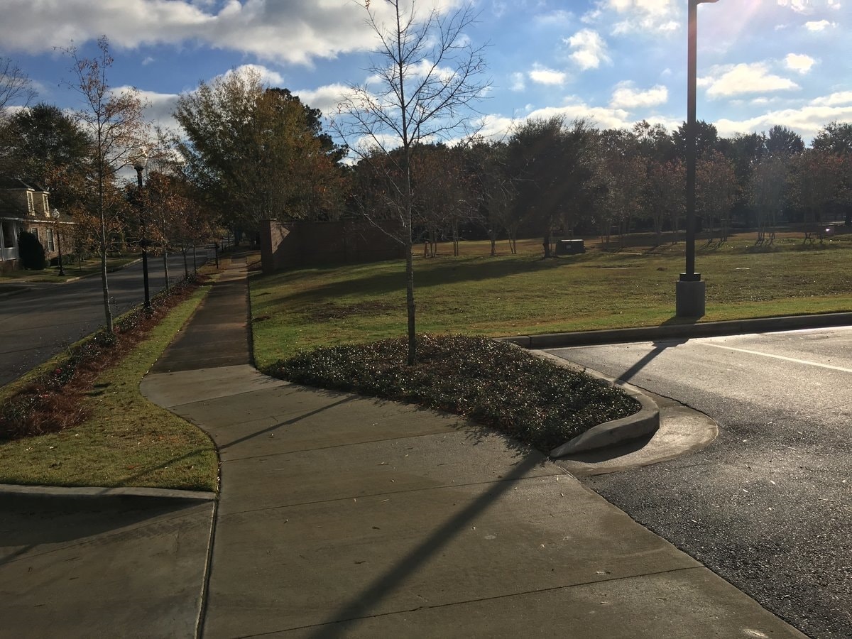 29640 Al-181, Daphne, AL à louer Photo principale- Image 1 de 22