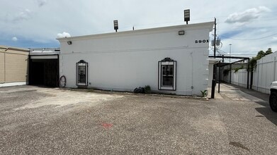 5901 Schumacher Ln, Houston, TX for lease Building Photo- Image 1 of 19