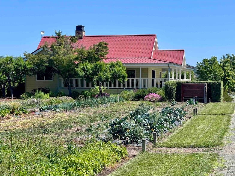 1555 Skellinger Ln, Napa, CA for lease - Building Photo - Image 3 of 17
