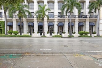 801 S Olive Ave, West Palm Beach, FL à louer Photo intérieure- Image 2 de 43