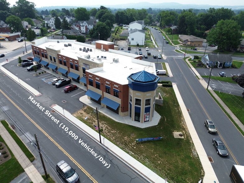1801 Market St, Camp Hill, PA for lease - Aerial - Image 2 of 5