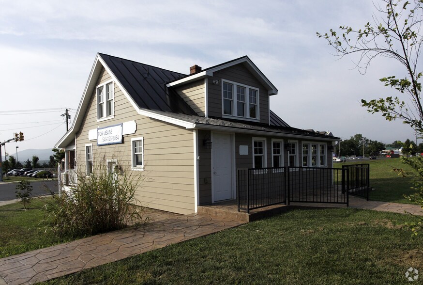33859 Old Valley Pike, Strasburg, VA à vendre - Photo du bâtiment - Image 3 de 3