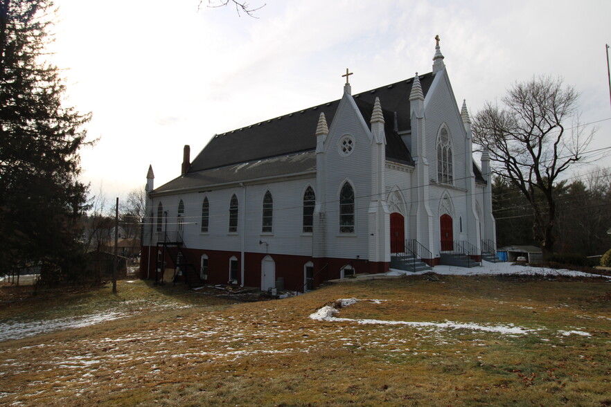 1 State St, Bondsville, MA à vendre - Photo du bâtiment - Image 1 de 1