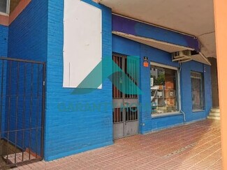 Plus de détails pour Multi-résidentiel à vendre