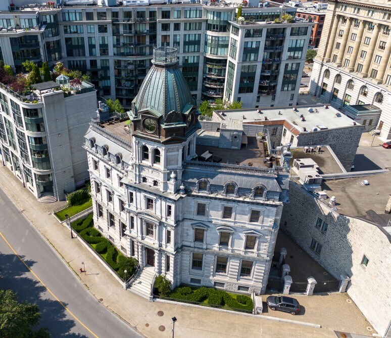 357 Rue De La Commune O, Montréal, QC à vendre Photo du bâtiment- Image 1 de 5