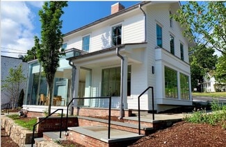 Plus de détails pour 2 Riverside Ave, Westport, CT - Bureau à vendre