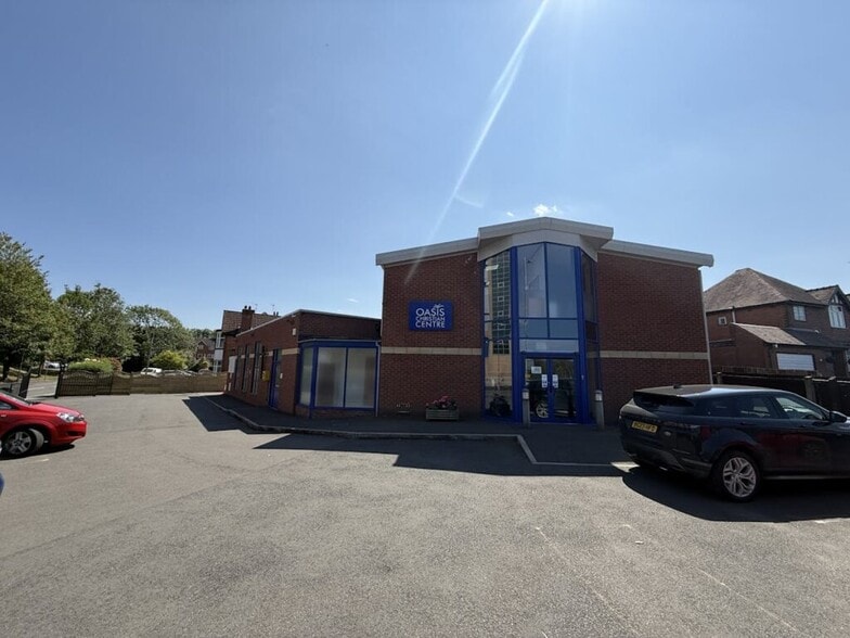 4 Plymouth Rd, Redditch à vendre - Photo du bâtiment - Image 3 de 3