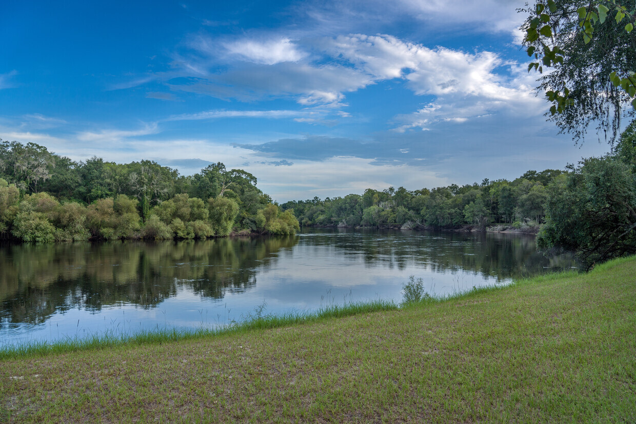 357 SE Forest Rd, Branford, FL for sale Building Photo- Image 1 of 36