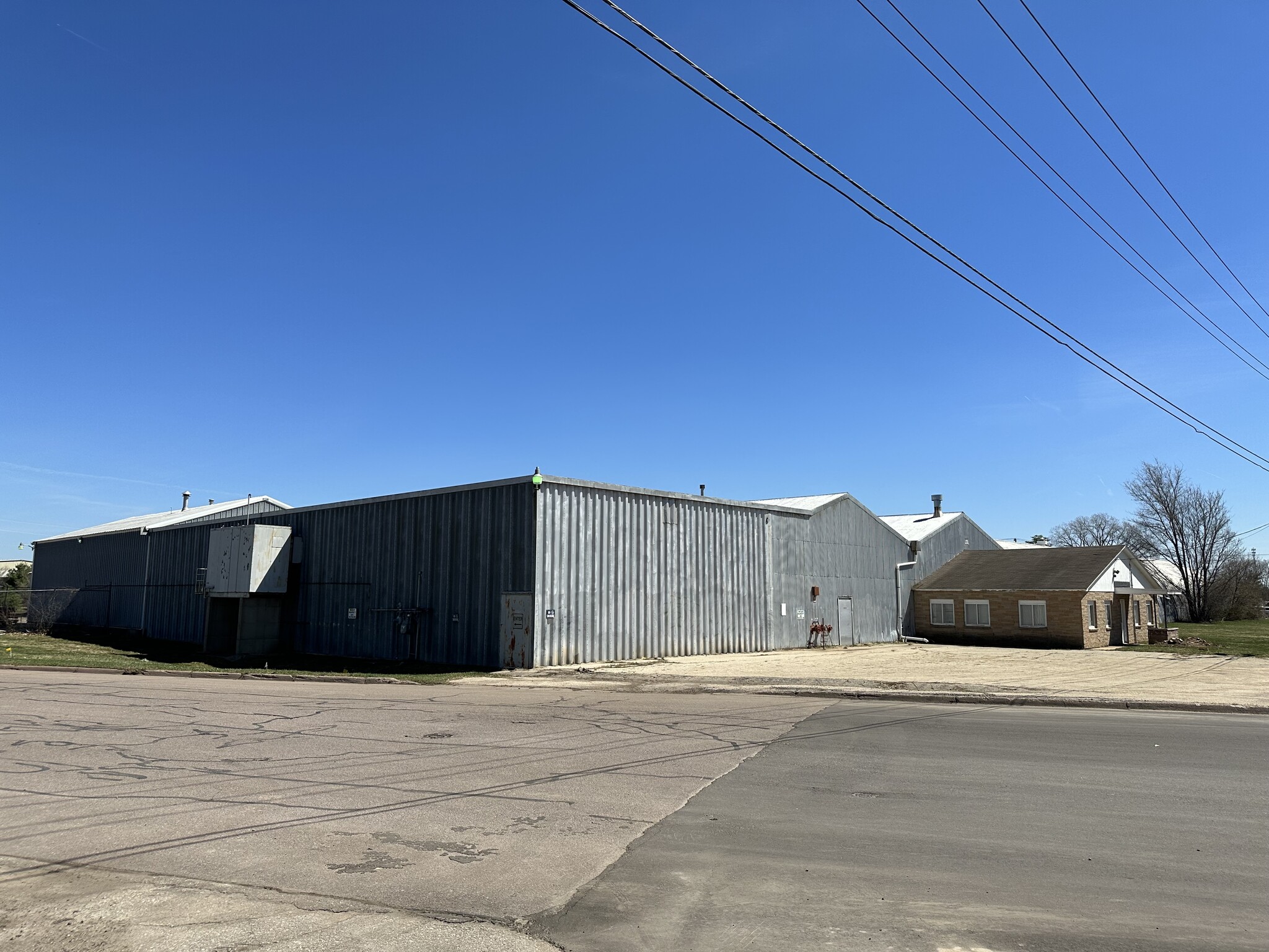 223 County Road A, Black River Falls, WI for lease Primary Photo- Image 1 of 13