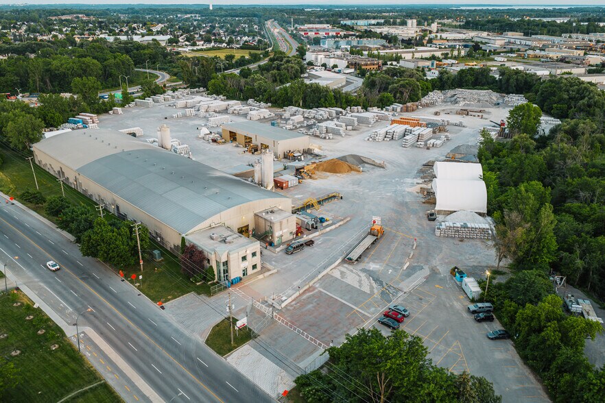 500 Rue Saint-Eustache, Saint-eustache, QC à vendre - Photo du bâtiment - Image 2 de 5