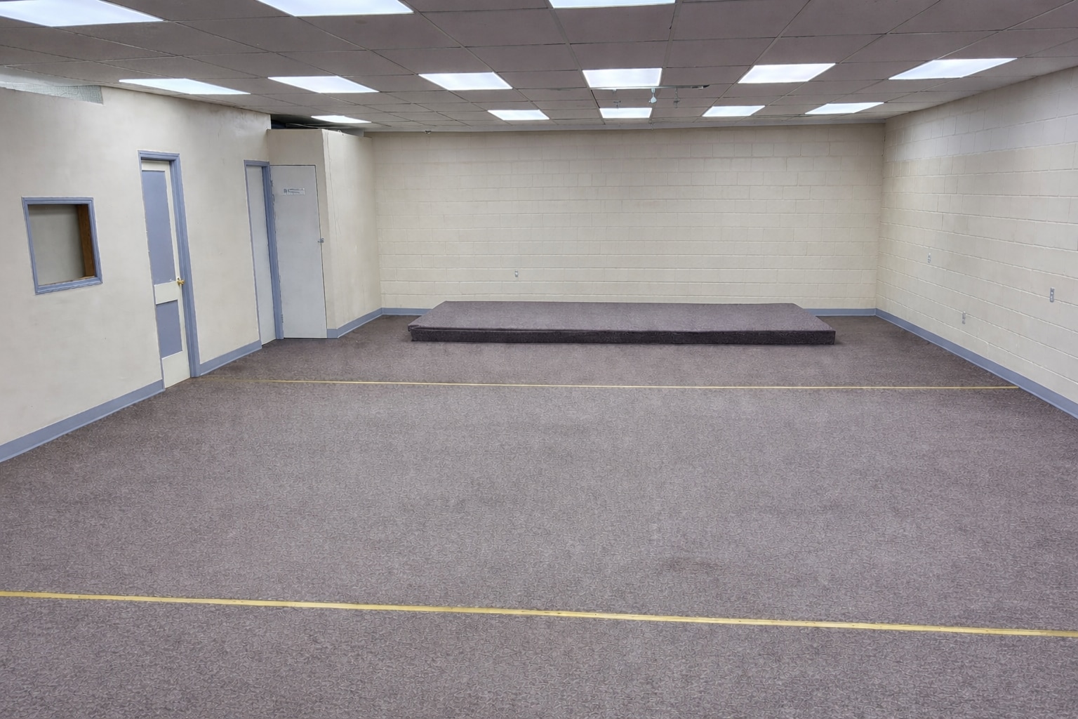 2921-2937 Gibbon Rd, Charlotte, NC for lease Interior Photo- Image 1 of 7