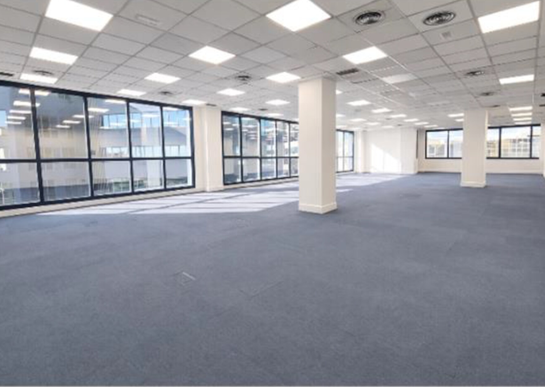 Avenida Sur Aeropuerto de Barajas, 24, Madrid, Madrid à louer Photo intérieure- Image 1 de 6