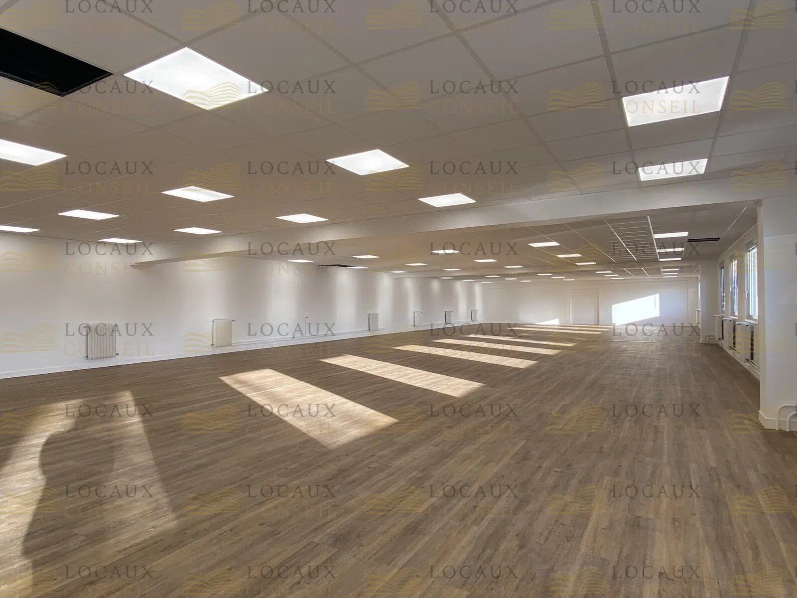 Bureau dans Gennevilliers à louer Photo intérieure- Image 1 de 6