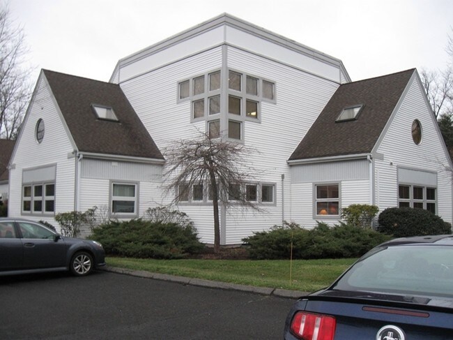 More details for 51 Sherman Hill Rd, Woodbury, CT - Office for Lease