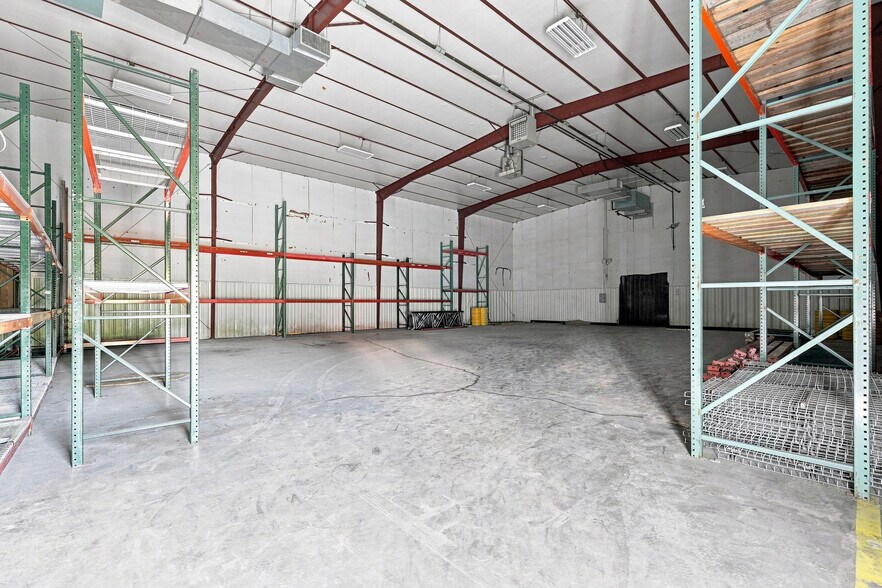 106 Avalon Ave, Muscle Shoals, AL à louer - Photo du bâtiment - Image 3 de 3