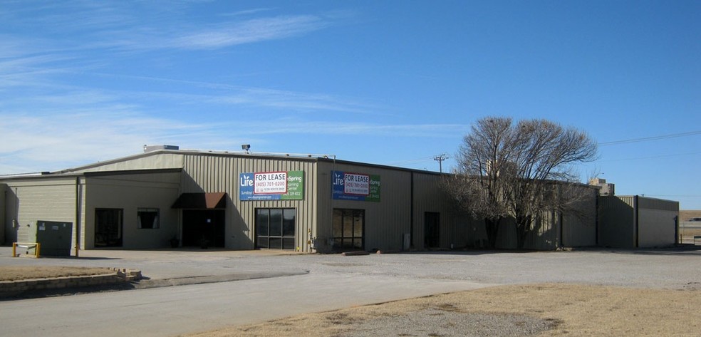 2932 W Tecumseh Rd, Norman, OK for sale - Building Photo - Image 1 of 1