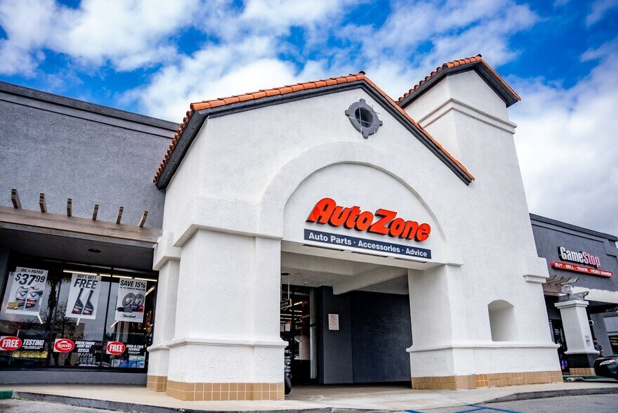 11701-13927 Rosecrans Ave, Norwalk, CA à louer - Photo du bâtiment - Image 3 de 6