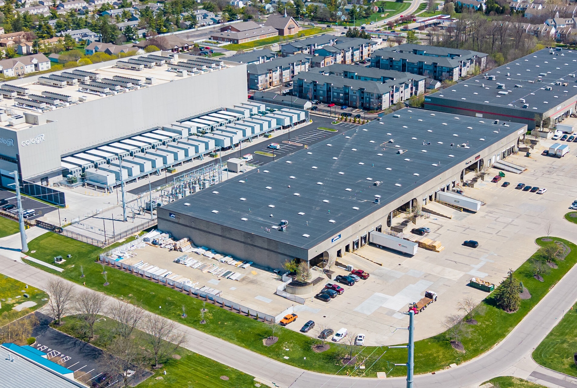 640-700 Dearborn Park Ln, Worthington, OH for lease Building Photo- Image 1 of 7