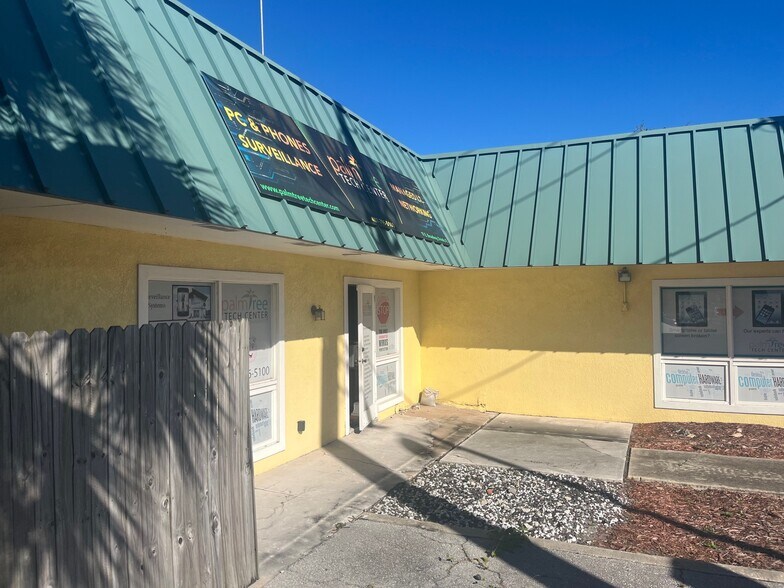 19 E Broadway St, Oviedo, FL à vendre - Photo du bâtiment - Image 3 de 8