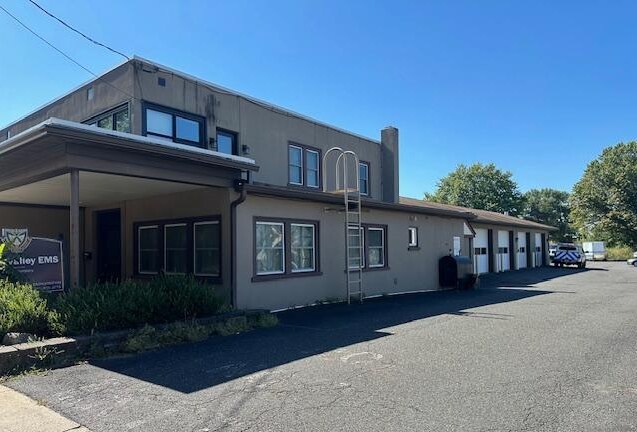 Plus de détails pour 223 W Reliance Rd, Telford, PA - Flex à vendre