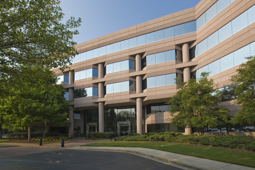 1525 Perimeter Pky NW, Huntsville, AL for lease - Building Photo - Image 1 of 6