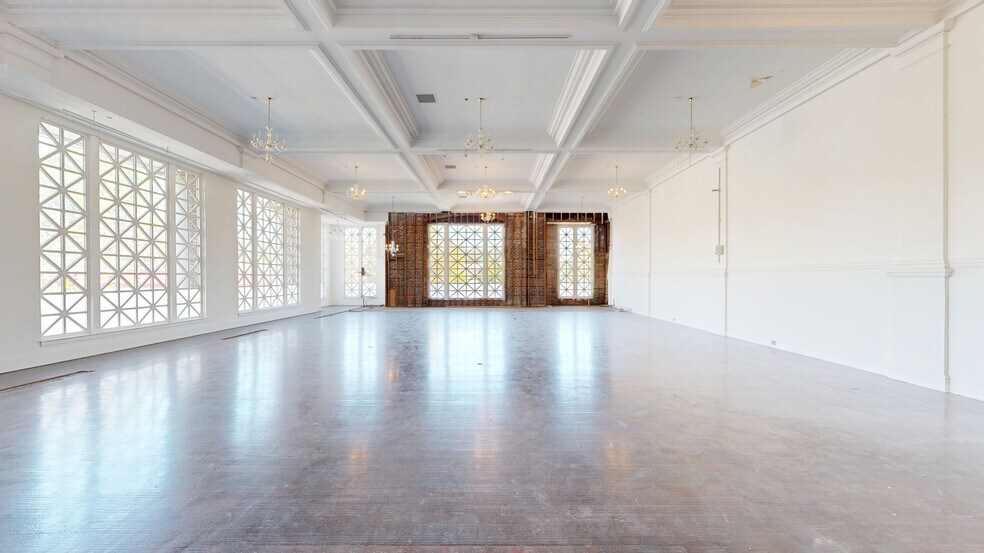 3862 SE Hawthorne Blvd, Portland, OR à vendre - Numérisation 3D de Matterport - Image 3 de 24