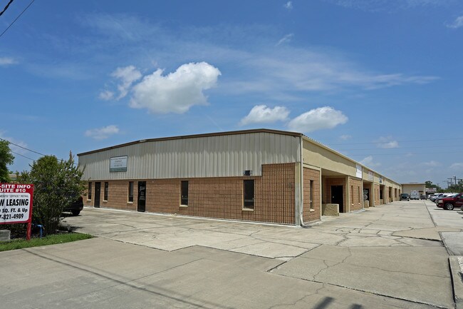 More details for 141 Stevens Ave, Oldsmar, FL - Office, Flex for Lease
