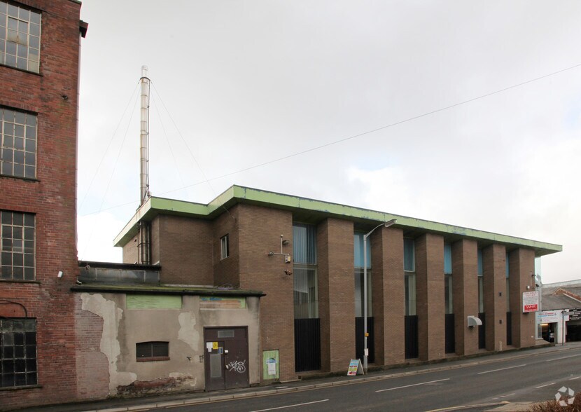 52 Wash Ln, Bury for lease - Building Photo - Image 2 of 5