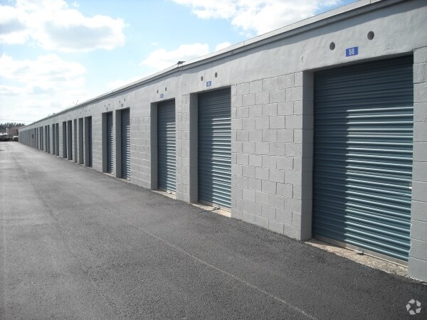 5055 NW 77th Ave, Doral, FL à vendre Photo principale- Image 1 de 4