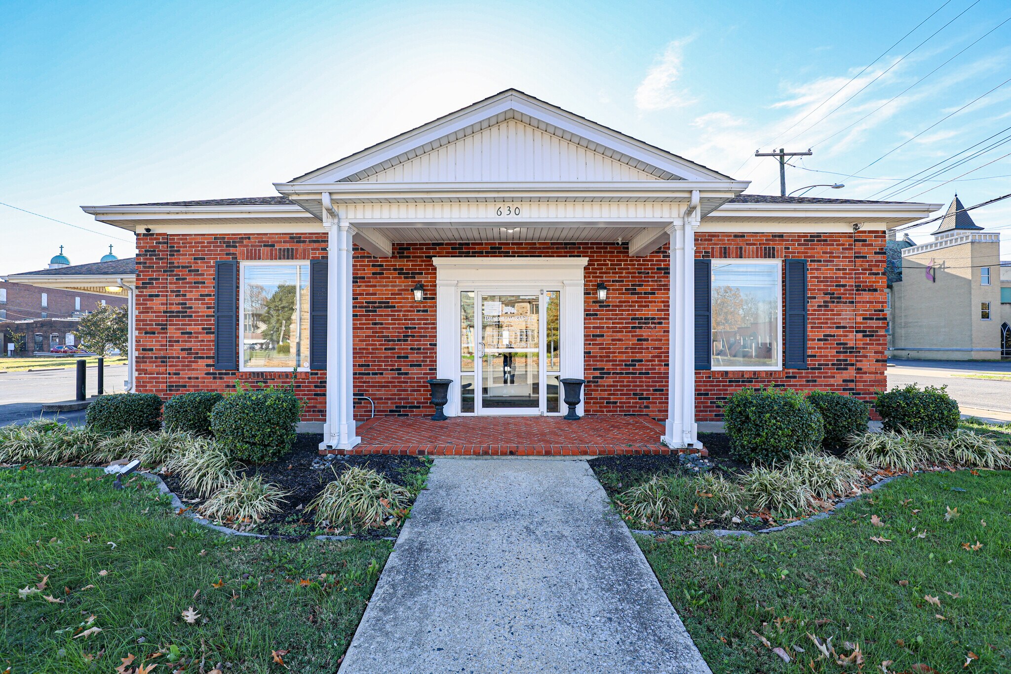 630 Jefferson St, Paducah, KY à vendre Photo principale- Image 1 de 91