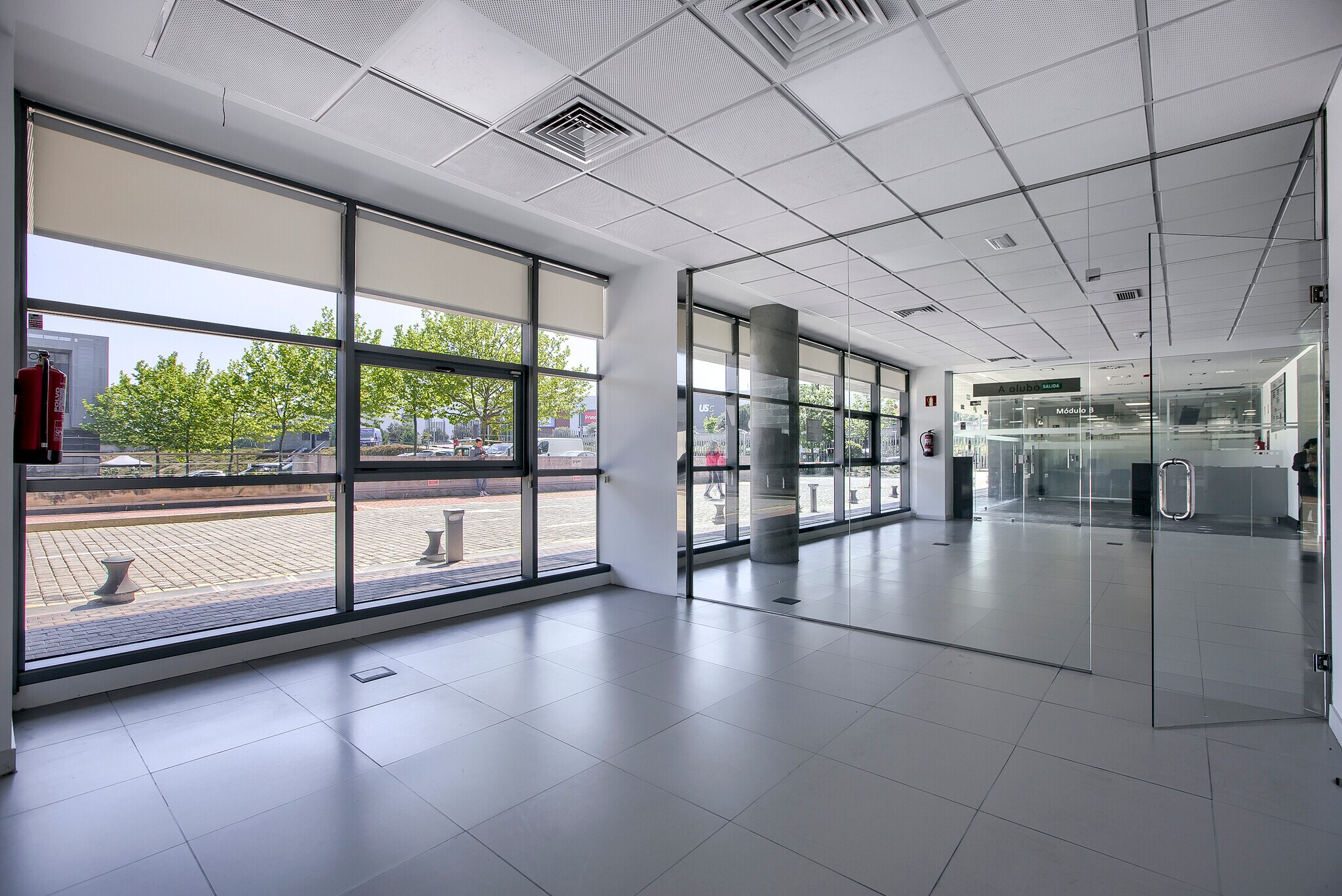 Avenida de Fuencarral, 44, Alcobendas, Madrid for lease Interior Photo- Image 1 of 4