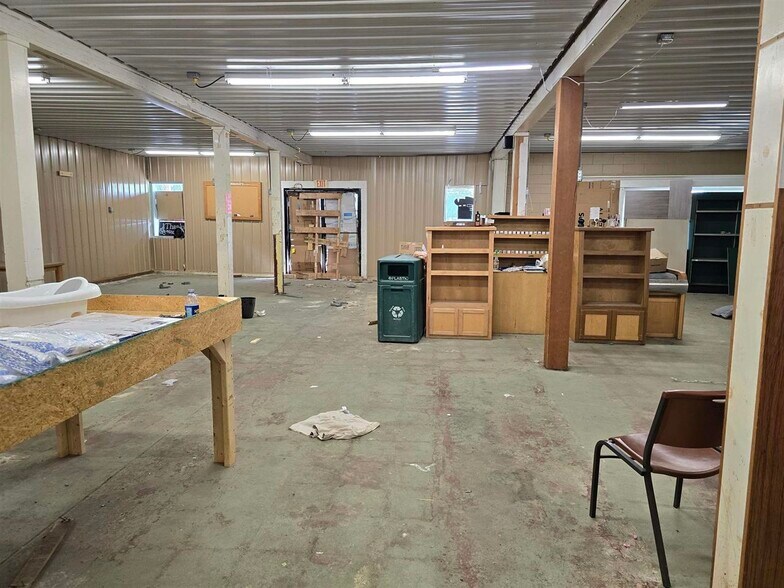 120 &110 W Main St, Pacolet, SC à vendre - Photo du bâtiment - Image 2 de 13