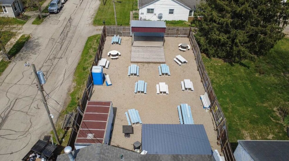 160 Maincross St, Eldorado, OH à vendre - Photo du bâtiment - Image 3 de 23