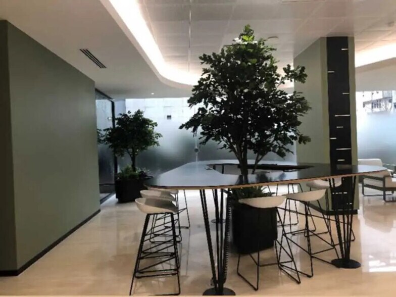 177-185 Rue De Bercy, Paris à louer - Photo intérieure - Image 2 de 17