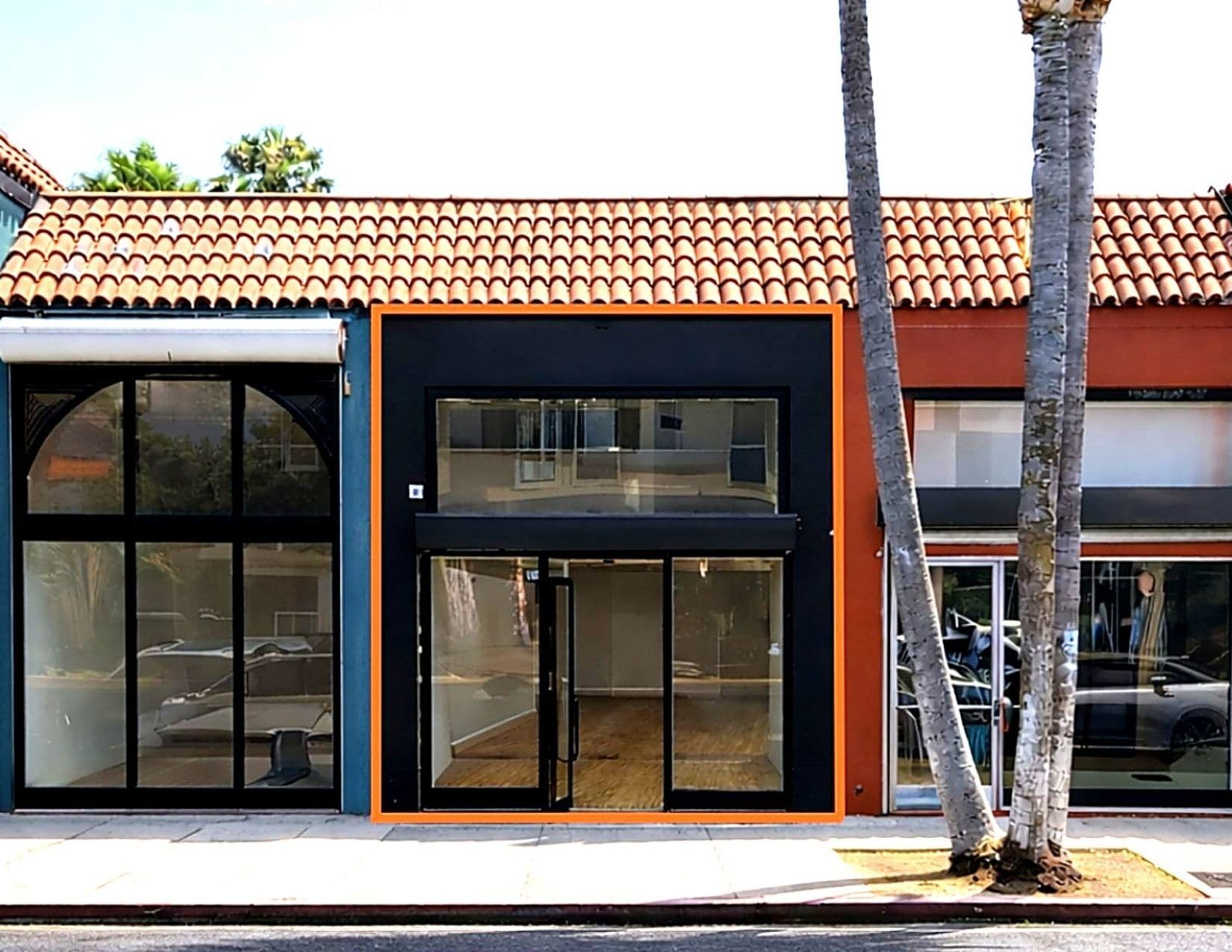 7552 Melrose Ave, Los Angeles, CA for lease Building Photo- Image 1 of 10