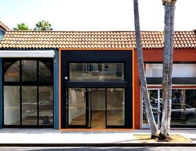 7552 Melrose Ave, Los Angeles, CA for lease Building Photo- Image 1 of 10