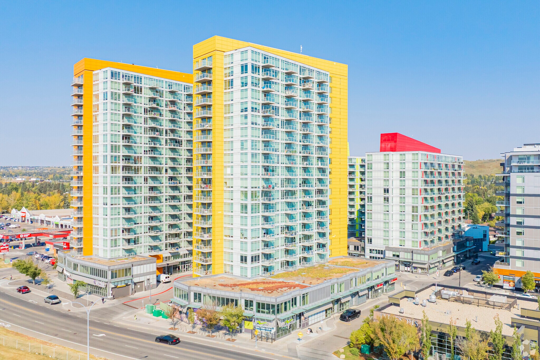 3820 Brentwood Rd NW, Calgary, AB for sale Primary Photo- Image 1 of 1