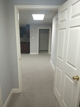 566 Files Rd, Hot Springs National Park, AR for lease Interior Photo- Image 1 of 6