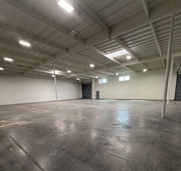 404-420 Pendleton Way, Oakland, CA for sale - Interior Photo - Image 3 of 14