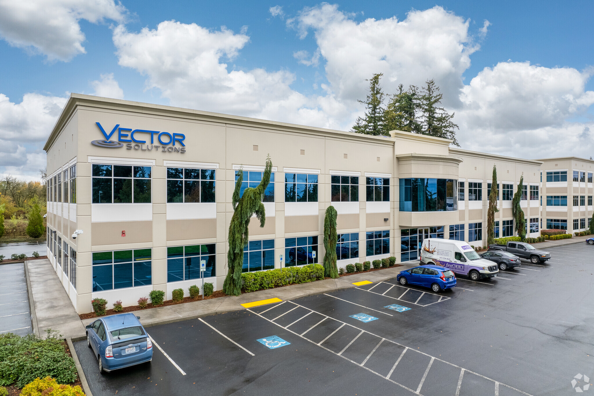 4600 NW Camas Meadows Dr, Camas, WA for lease Building Photo- Image 1 of 7