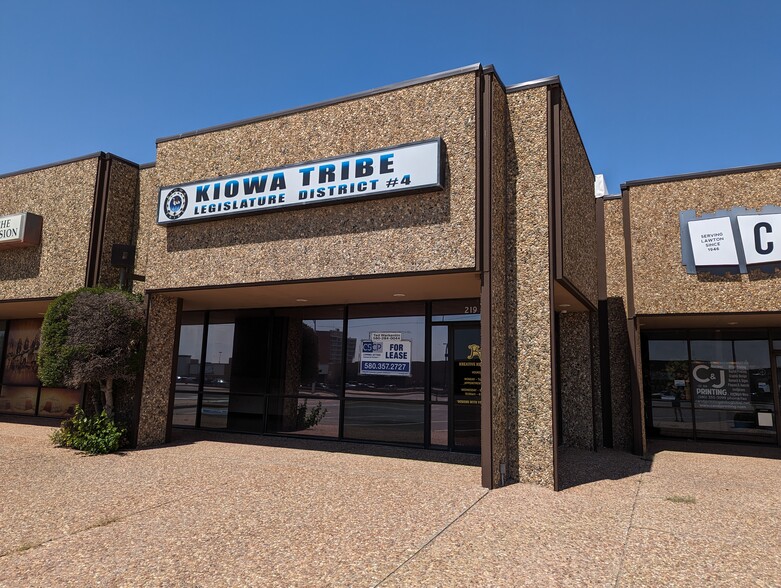 219 SW C Ave, Lawton, OK for lease - Building Photo - Image 1 of 6