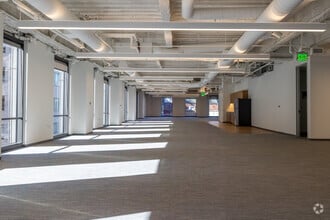 505 Montgomery St, San Francisco, CA à louer Photo intérieure- Image 2 de 3