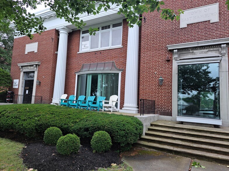 4288 S Buffalo St, Orchard Park, NY à louer - Photo du bâtiment - Image 2 de 3