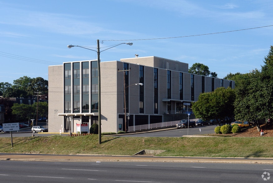 6201 Leesburg Pike, Falls Church, VA for lease - Building Photo - Image 3 of 7